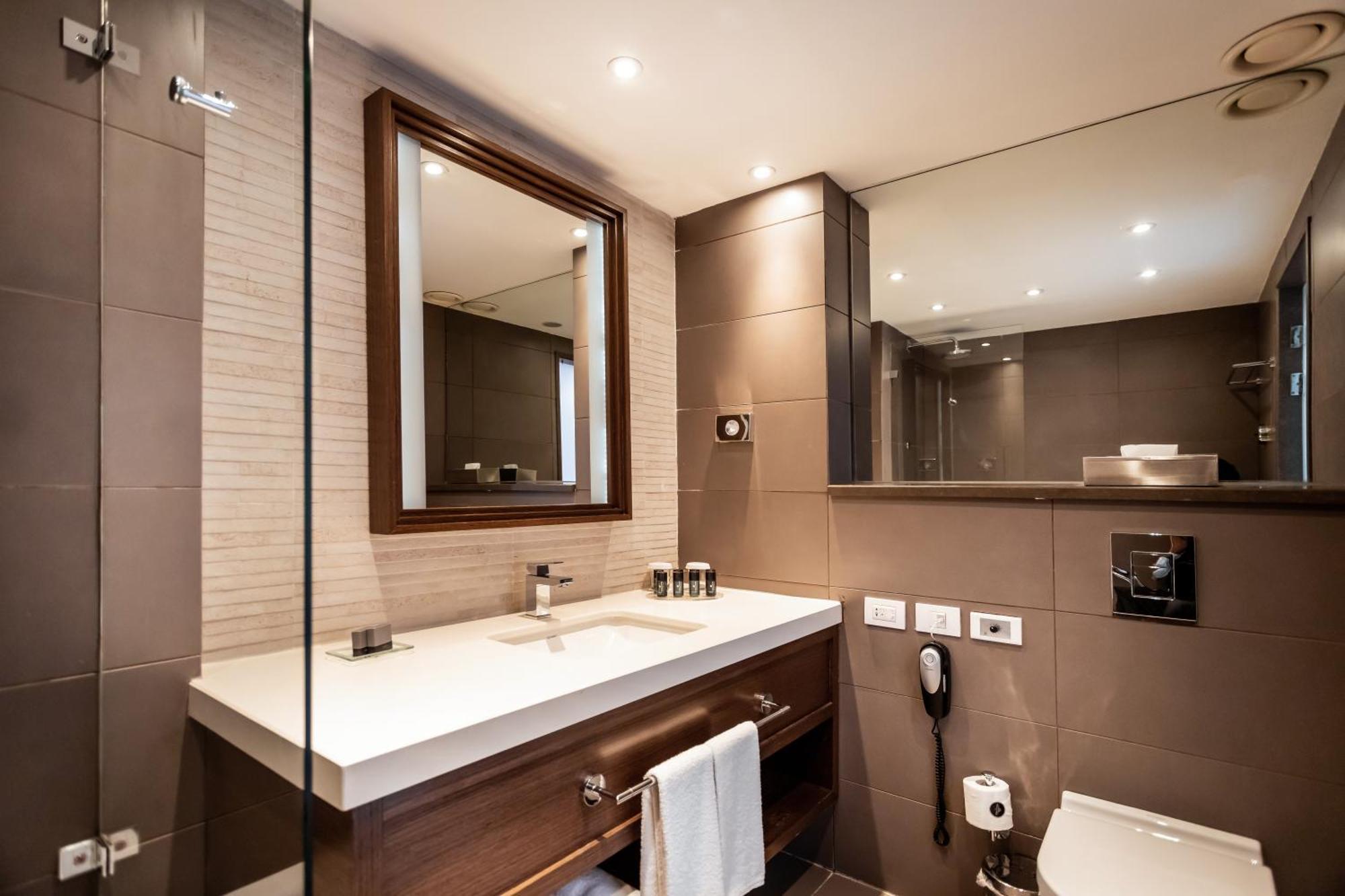Queen Of Sheba エイラート エクステリア 写真 Bathroom